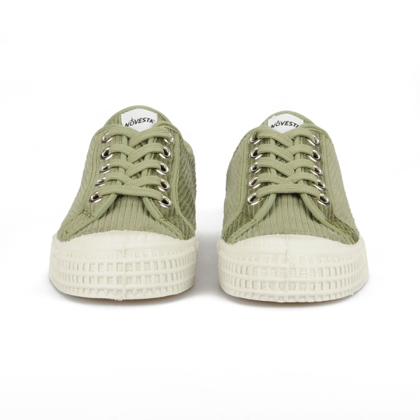 Men's Novesta Star Master Corduroy Military Flat Shoes Green | 9iEEr2SW5pR